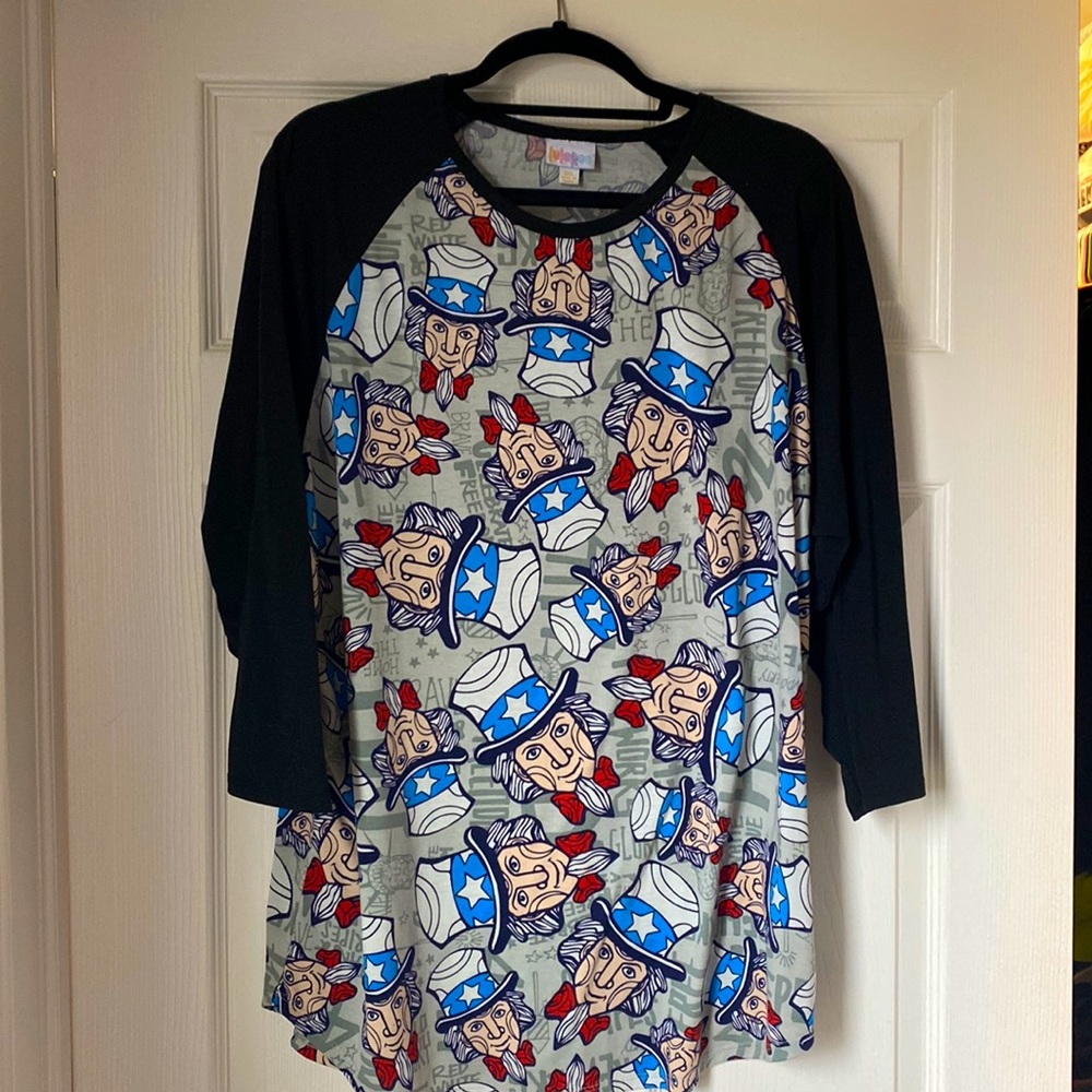 4th of July shirt with funky pattern. Super comfortable, baseball unisex style